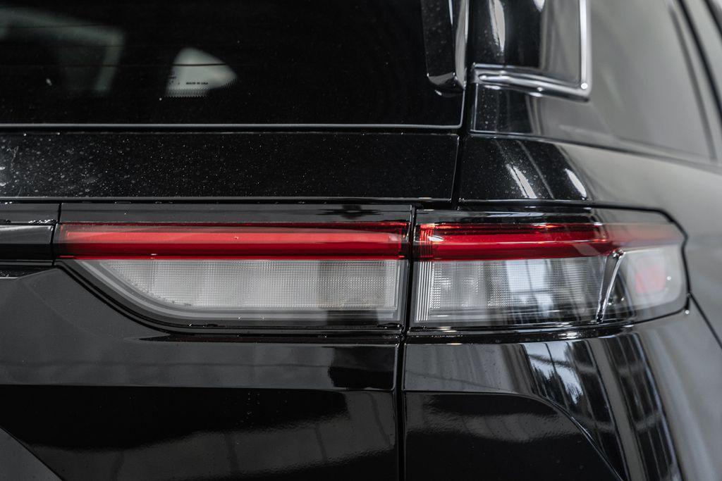 new 2025 Jeep Grand Cherokee car, priced at $36,028