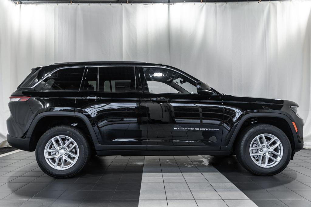 new 2025 Jeep Grand Cherokee car, priced at $36,028