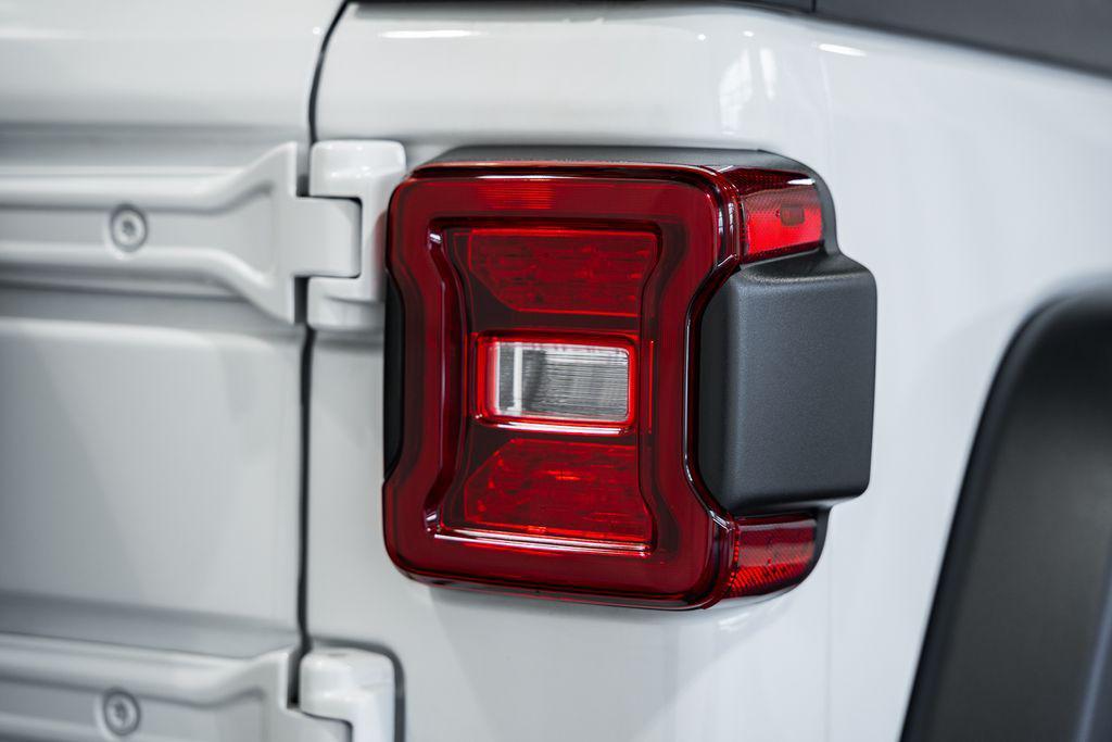new 2025 Jeep Wrangler car, priced at $43,310