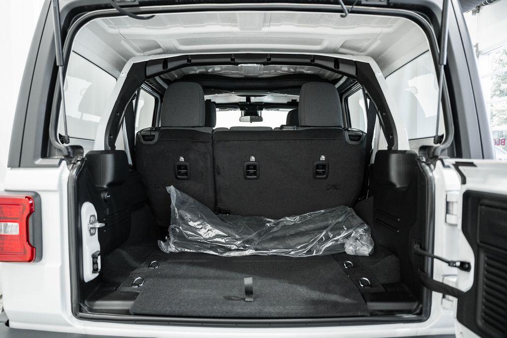 new 2025 Jeep Wrangler car, priced at $43,310