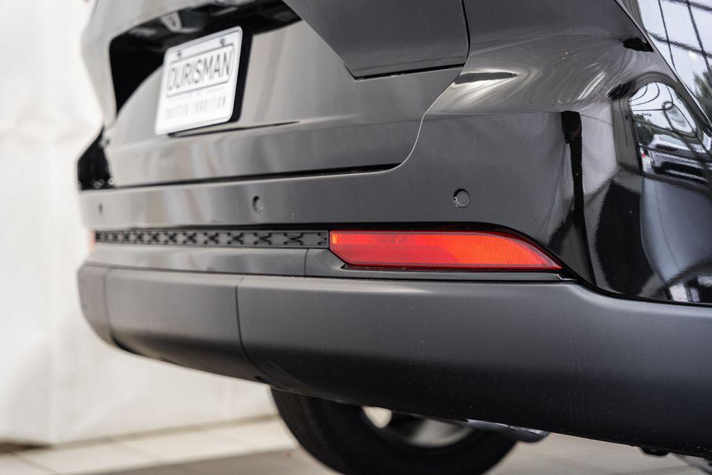 new 2025 Jeep Grand Cherokee car, priced at $38,810