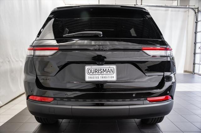 new 2025 Jeep Grand Cherokee car, priced at $42,715