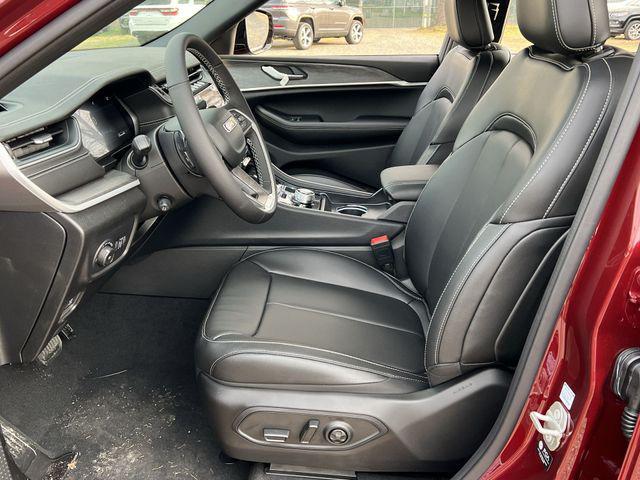 new 2024 Jeep Grand Cherokee L car, priced at $45,960