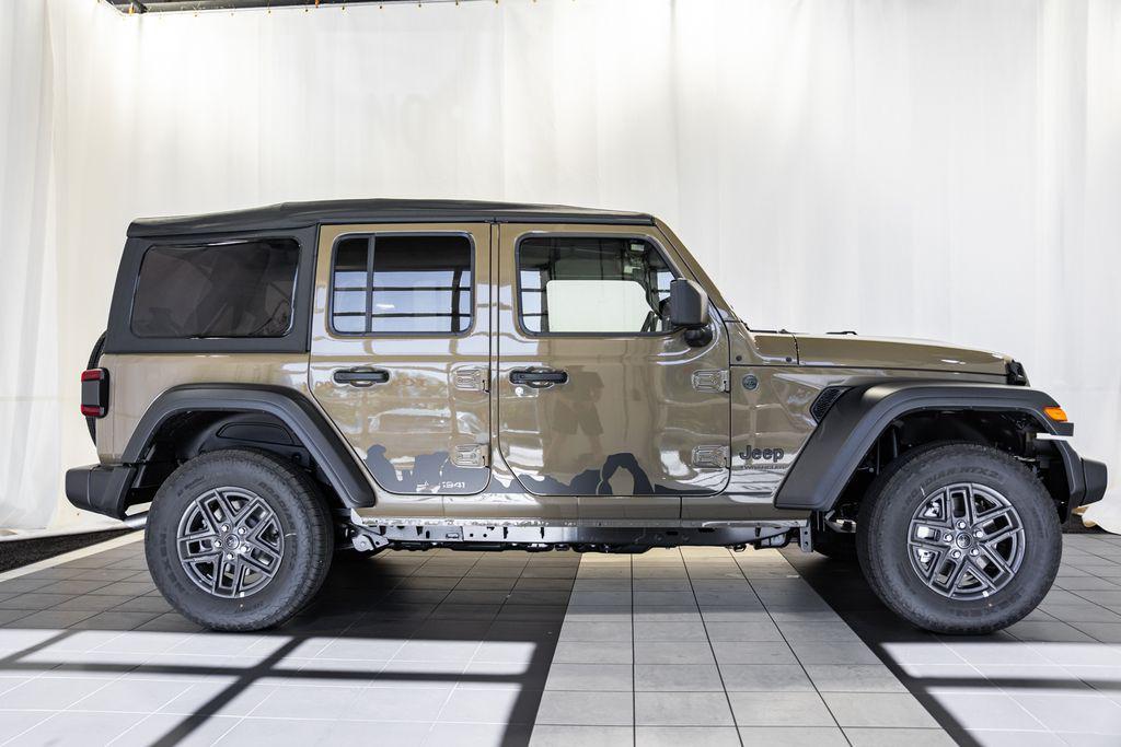 new 2026 Jeep Wrangler car, priced at $43,725