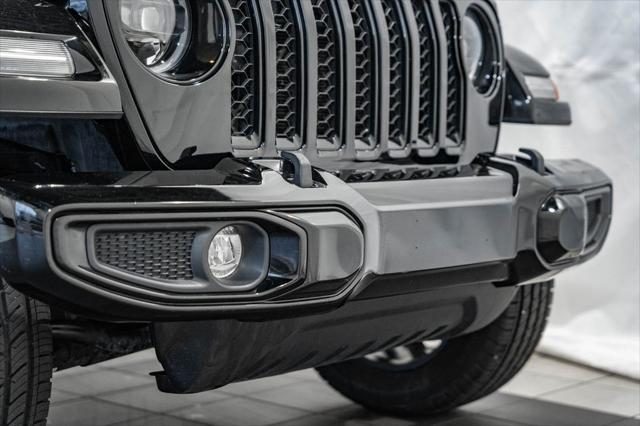 used 2023 Jeep Gladiator car, priced at $33,000