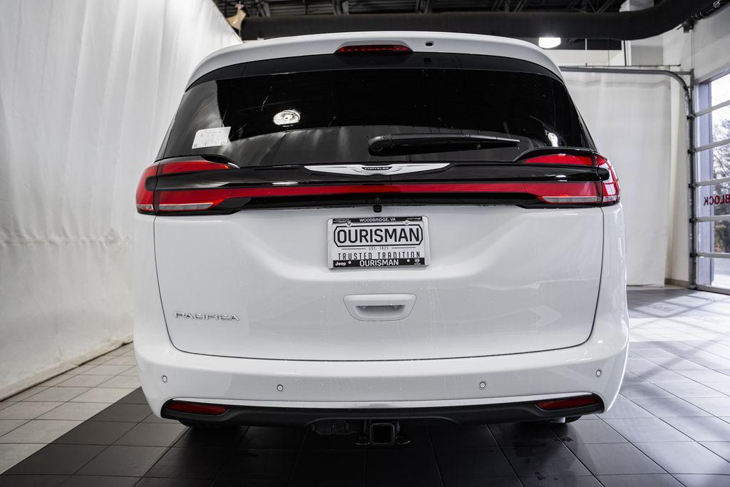 new 2026 Chrysler Pacifica car, priced at $49,306