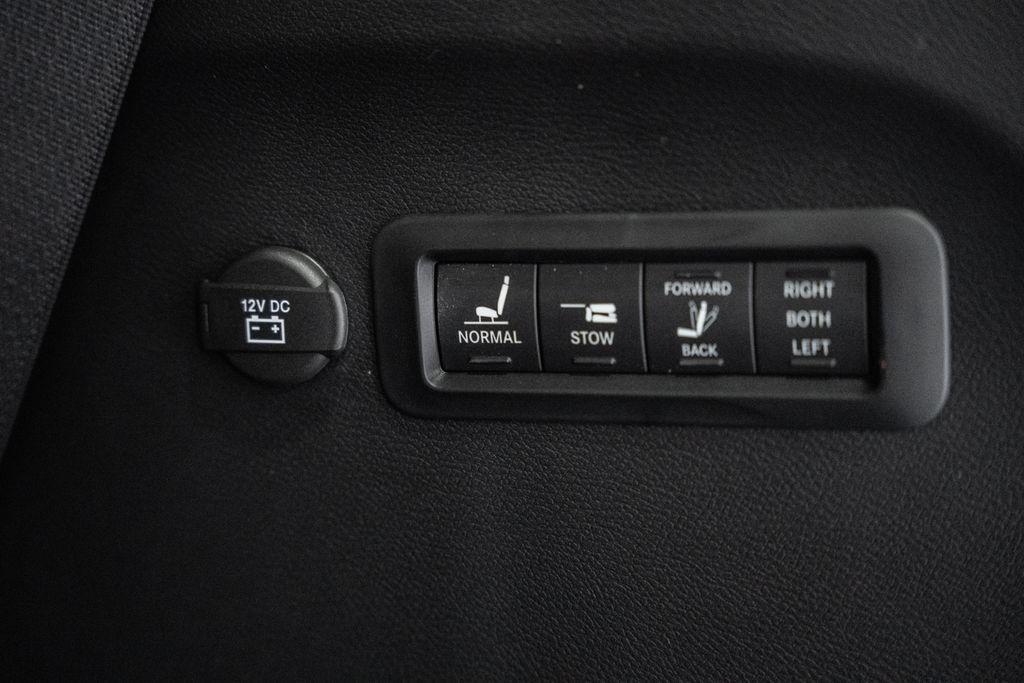 new 2026 Chrysler Pacifica car, priced at $49,306