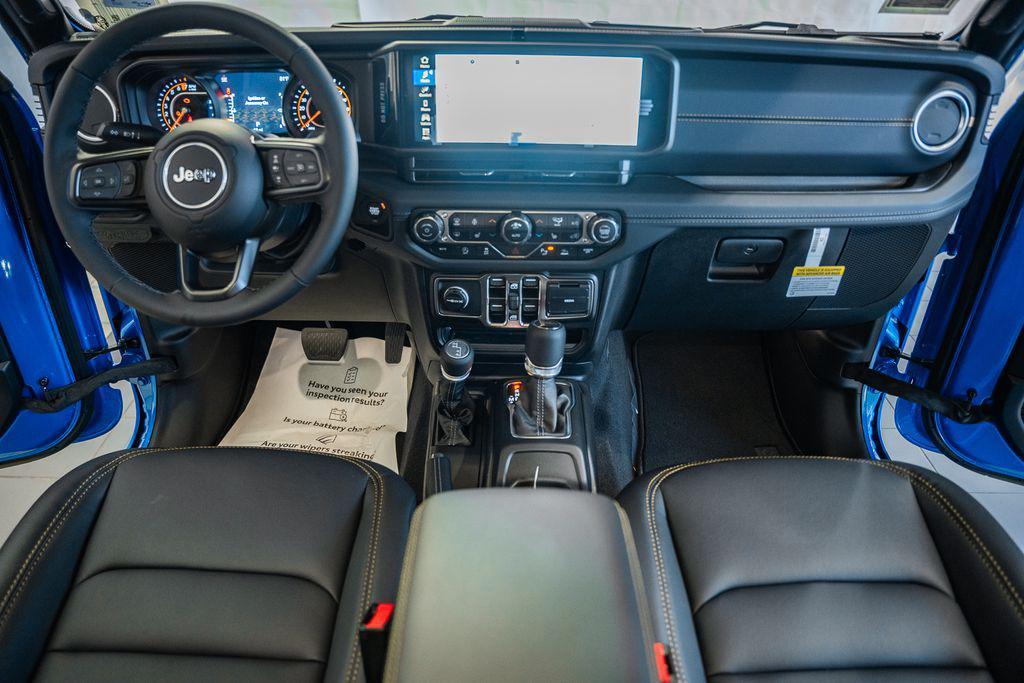new 2025 Jeep Gladiator car, priced at $42,411
