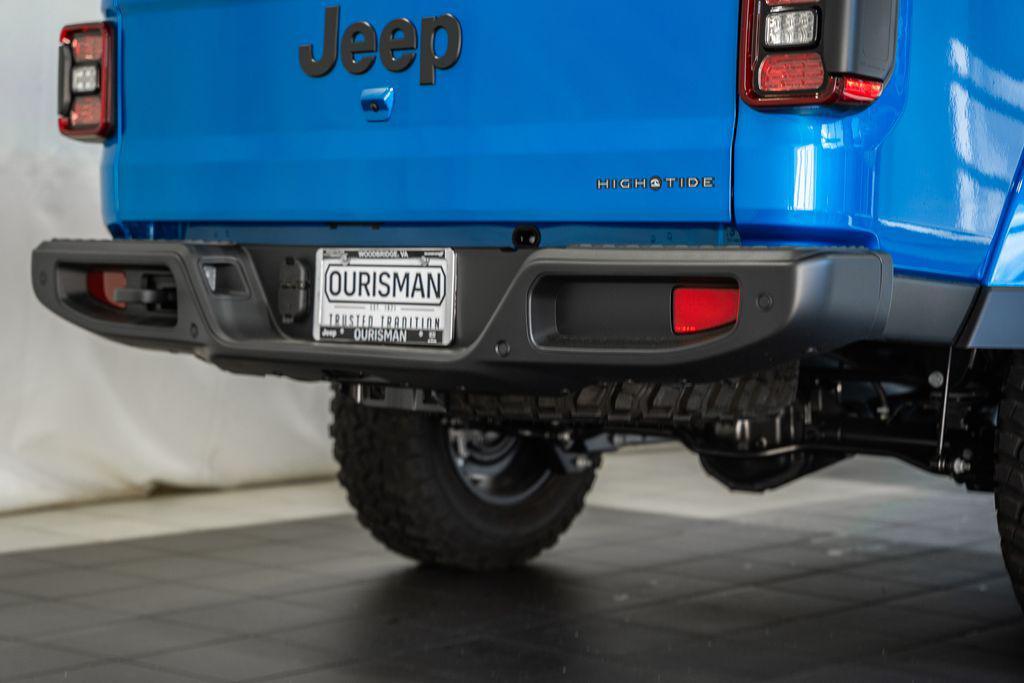 new 2025 Jeep Gladiator car, priced at $42,411
