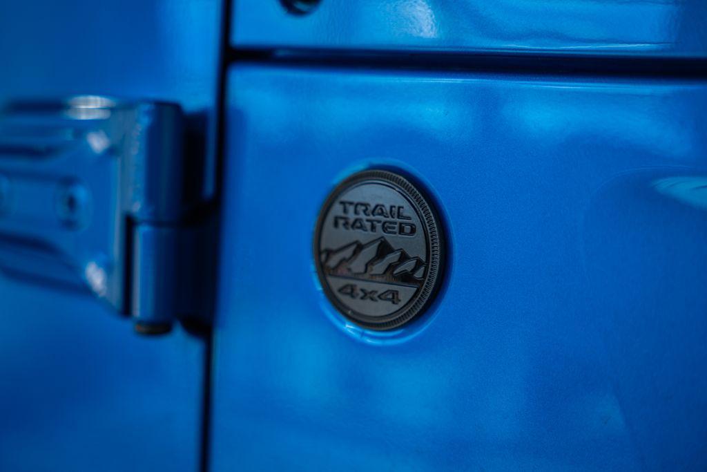 new 2025 Jeep Gladiator car, priced at $42,411