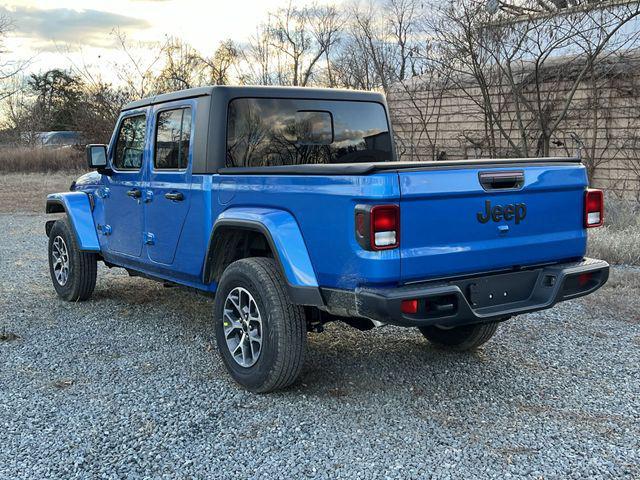 new 2024 Jeep Gladiator car, priced at $45,192