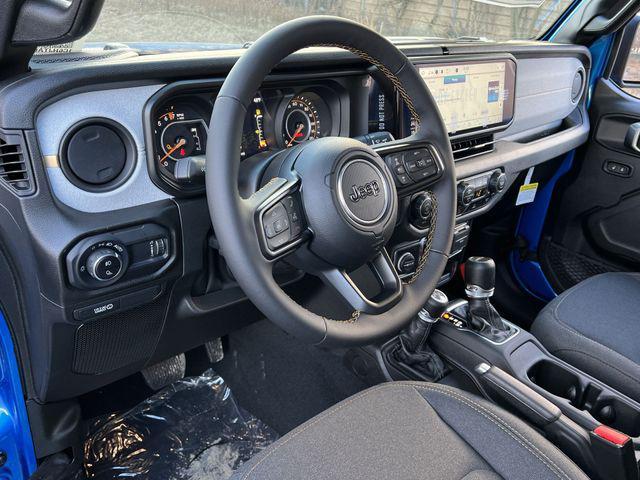 new 2024 Jeep Gladiator car, priced at $45,192