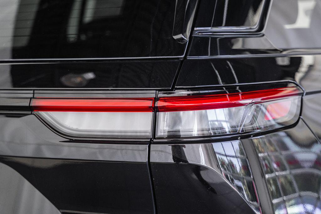 new 2025 Jeep Grand Cherokee car, priced at $40,810