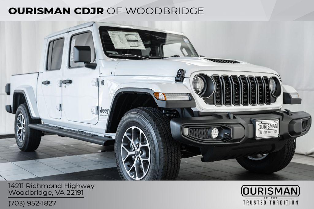 new 2025 Jeep Gladiator car, priced at $49,320