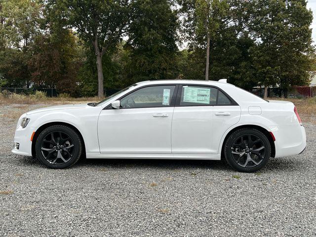 new 2023 Chrysler 300 car, priced at $38,701