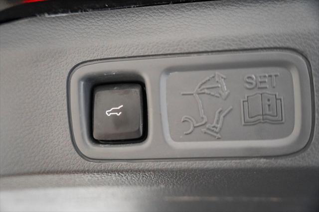 used 2021 Lincoln Navigator car, priced at $52,000