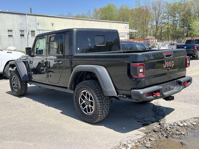 new 2024 Jeep Gladiator car, priced at $50,456