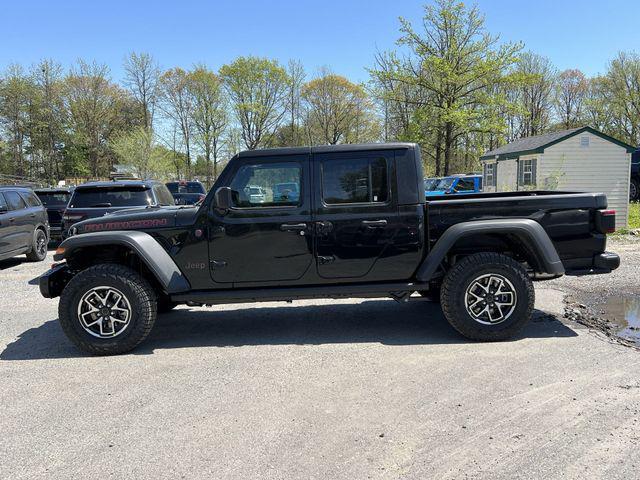 new 2024 Jeep Gladiator car, priced at $50,456