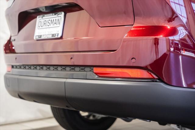 new 2025 Jeep Grand Cherokee car, priced at $39,671
