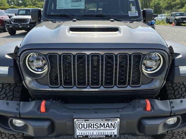 new 2024 Jeep Gladiator car, priced at $52,916