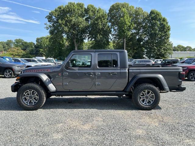 new 2024 Jeep Gladiator car, priced at $52,916