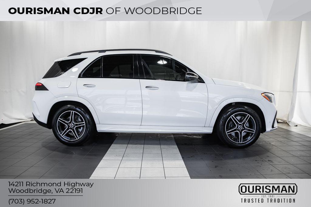 used 2024 Mercedes-Benz GLE 450 car, priced at $61,000