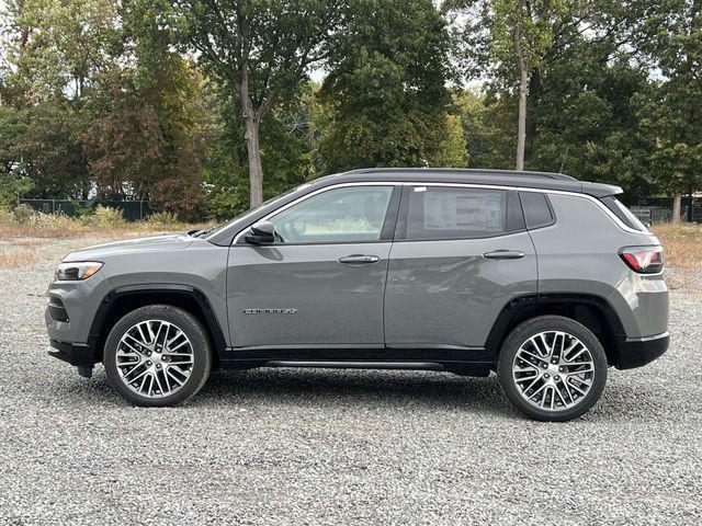 new 2024 Jeep Compass car, priced at $28,735