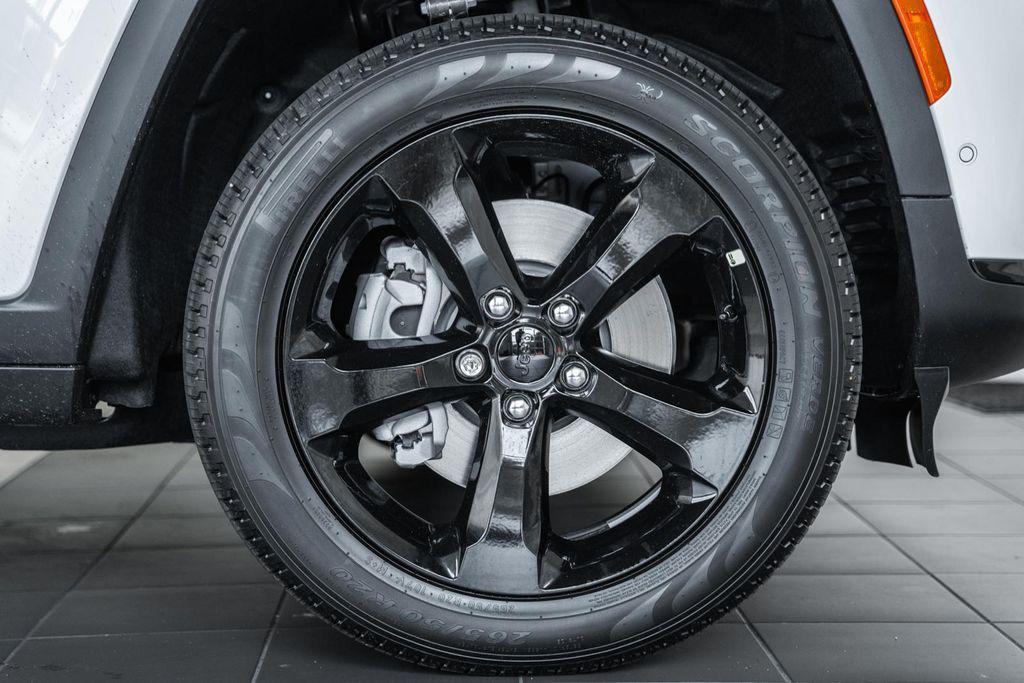 new 2025 Jeep Grand Cherokee L car, priced at $49,855