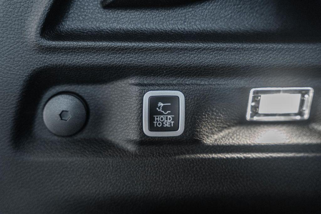 new 2025 Jeep Grand Cherokee L car, priced at $49,855