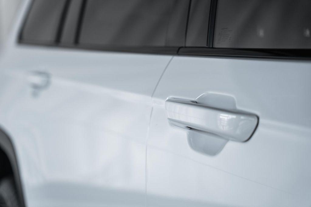 new 2025 Jeep Grand Cherokee L car, priced at $49,855