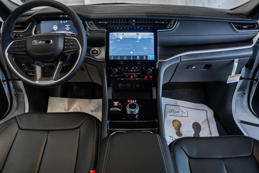 new 2025 Jeep Grand Cherokee L car, priced at $49,855