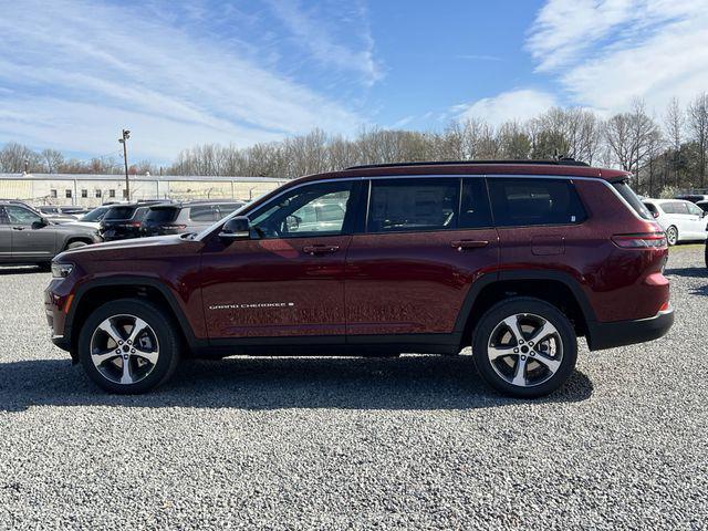 new 2024 Jeep Grand Cherokee L car, priced at $43,285