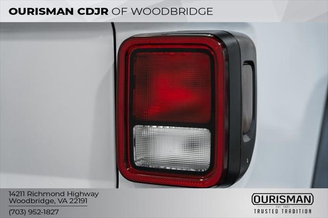 used 2023 Jeep Gladiator car, priced at $29,000