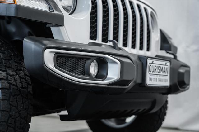 used 2023 Jeep Gladiator car, priced at $29,000