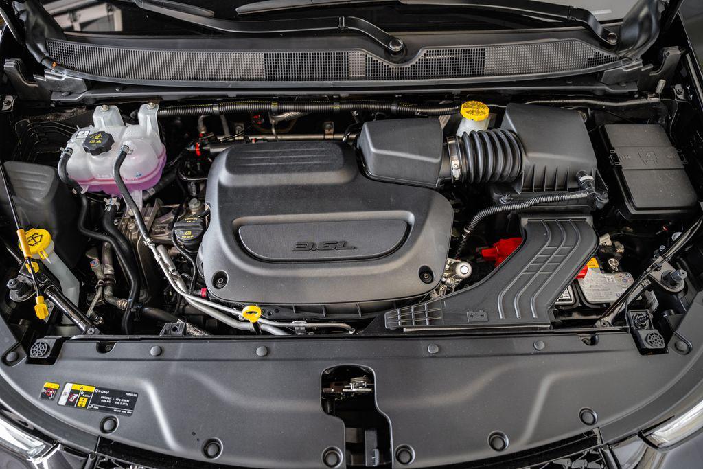 new 2026 Chrysler Pacifica car, priced at $48,079