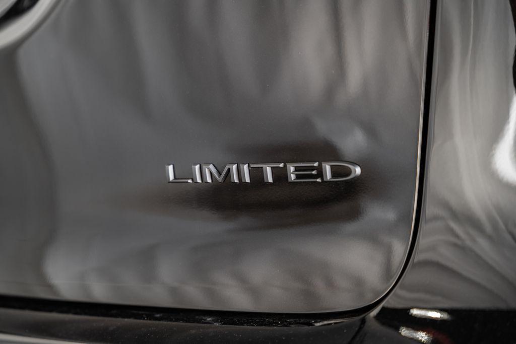 new 2026 Chrysler Pacifica car, priced at $48,079