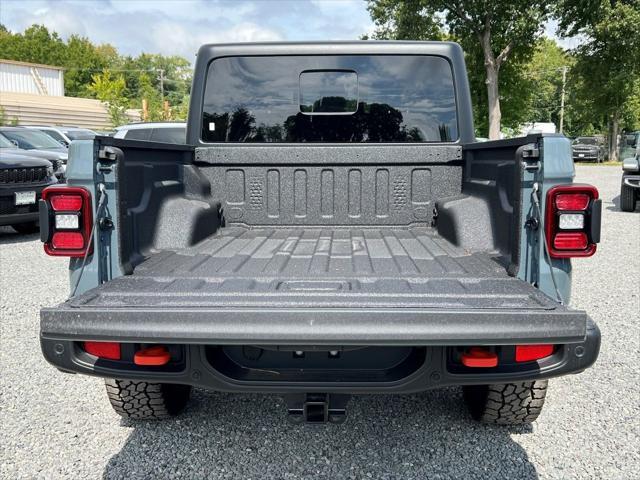 new 2024 Jeep Gladiator car, priced at $53,916