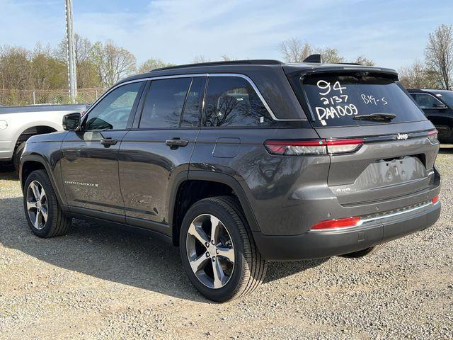 new 2024 Jeep Grand Cherokee car, priced at $44,360