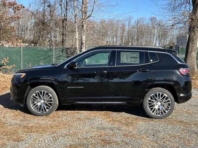 new 2024 Jeep Compass car, priced at $30,885