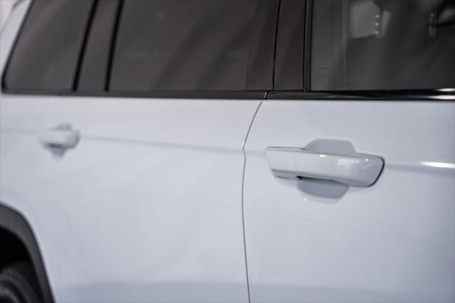 used 2023 Jeep Grand Cherokee L car, priced at $30,000