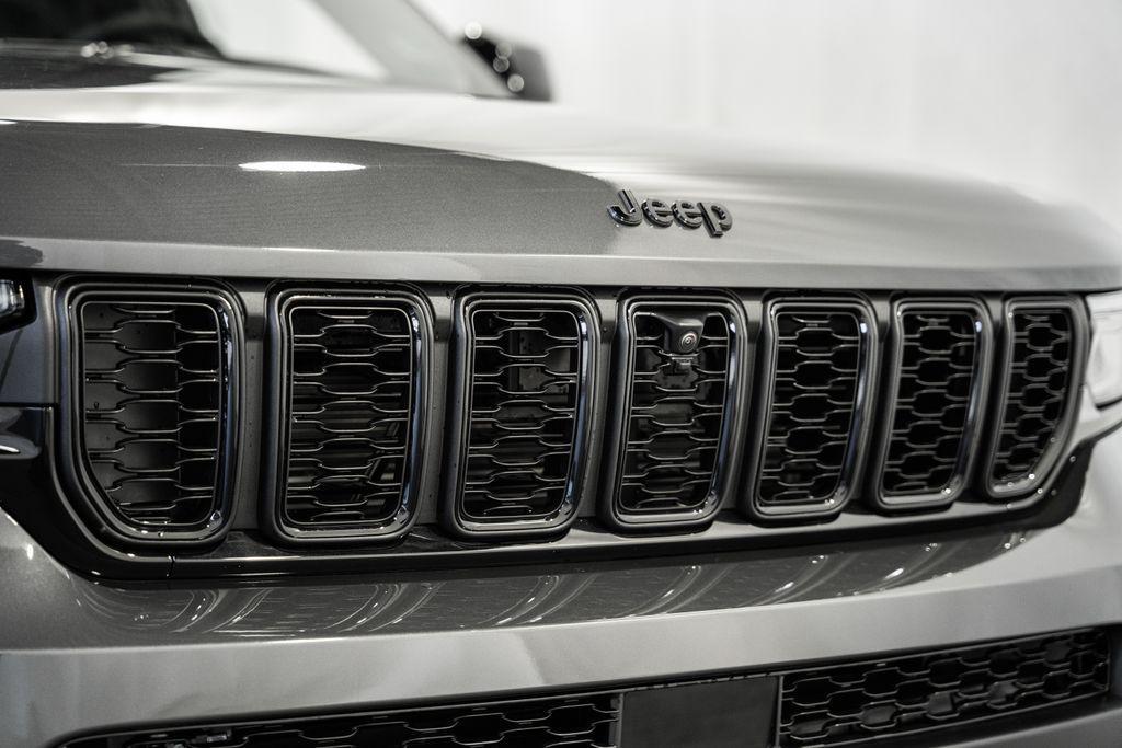 new 2025 Jeep Grand Cherokee L car, priced at $49,391