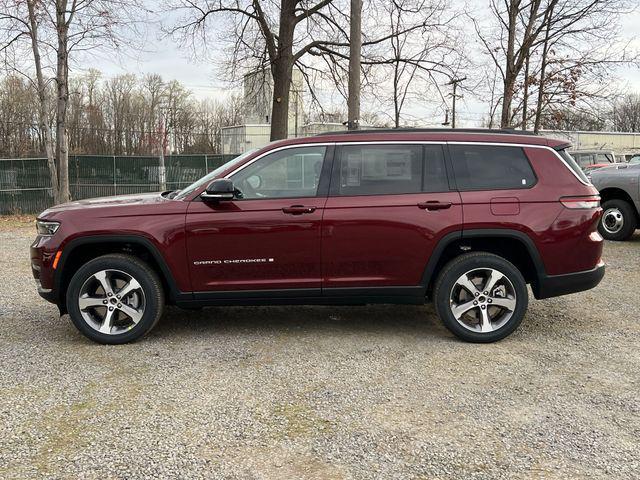 new 2024 Jeep Grand Cherokee L car, priced at $46,210