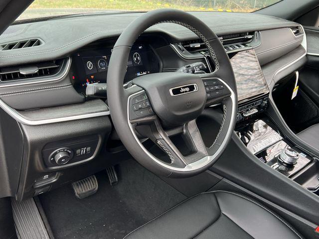 new 2024 Jeep Grand Cherokee L car, priced at $46,210