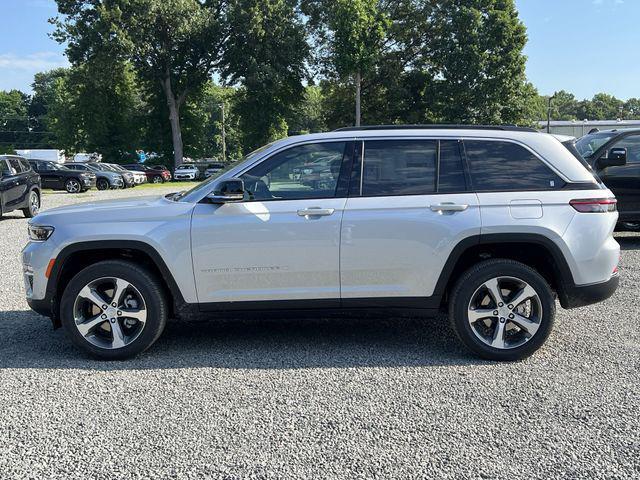 new 2024 Jeep Grand Cherokee car, priced at $45,360