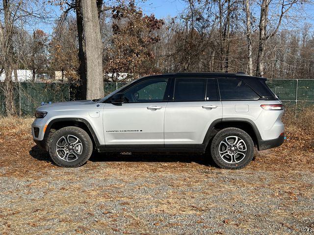 new 2024 Jeep Grand Cherokee 4xe car, priced at $57,415