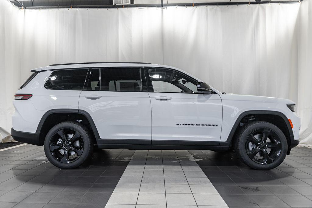 new 2025 Jeep Grand Cherokee L car, priced at $48,855