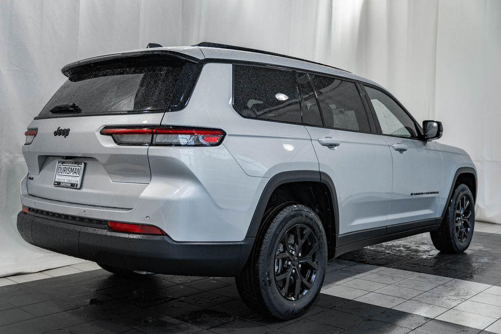 new 2025 Jeep Grand Cherokee L car, priced at $40,533