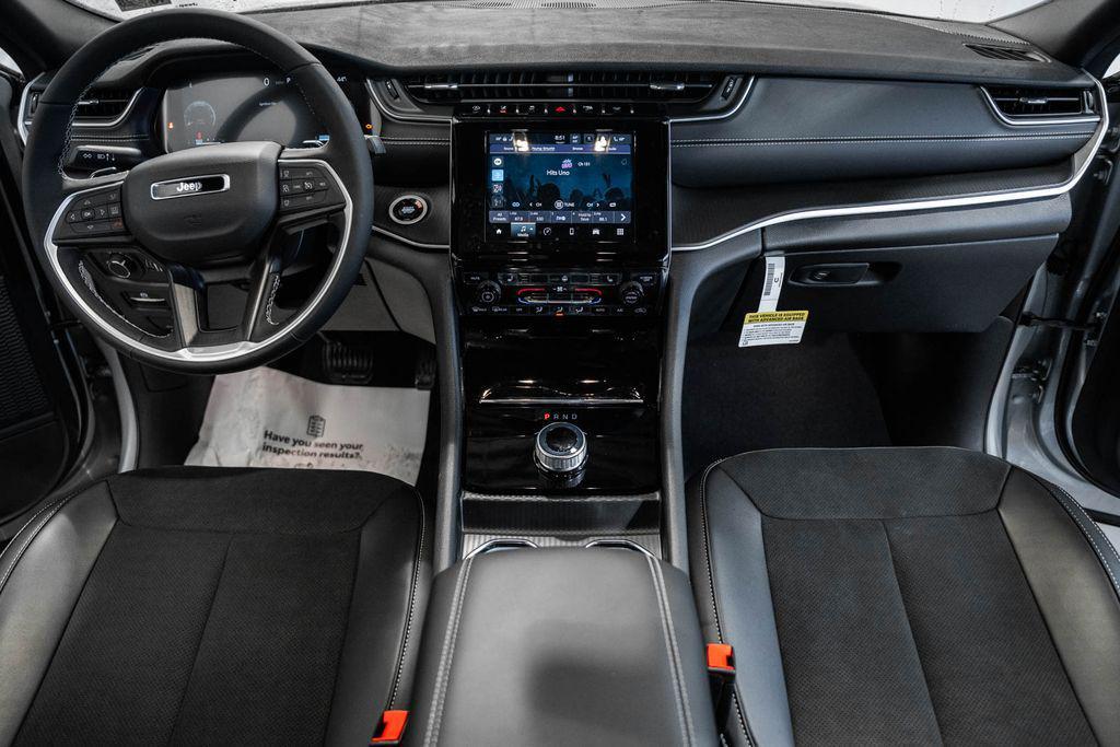 new 2025 Jeep Grand Cherokee L car, priced at $40,533