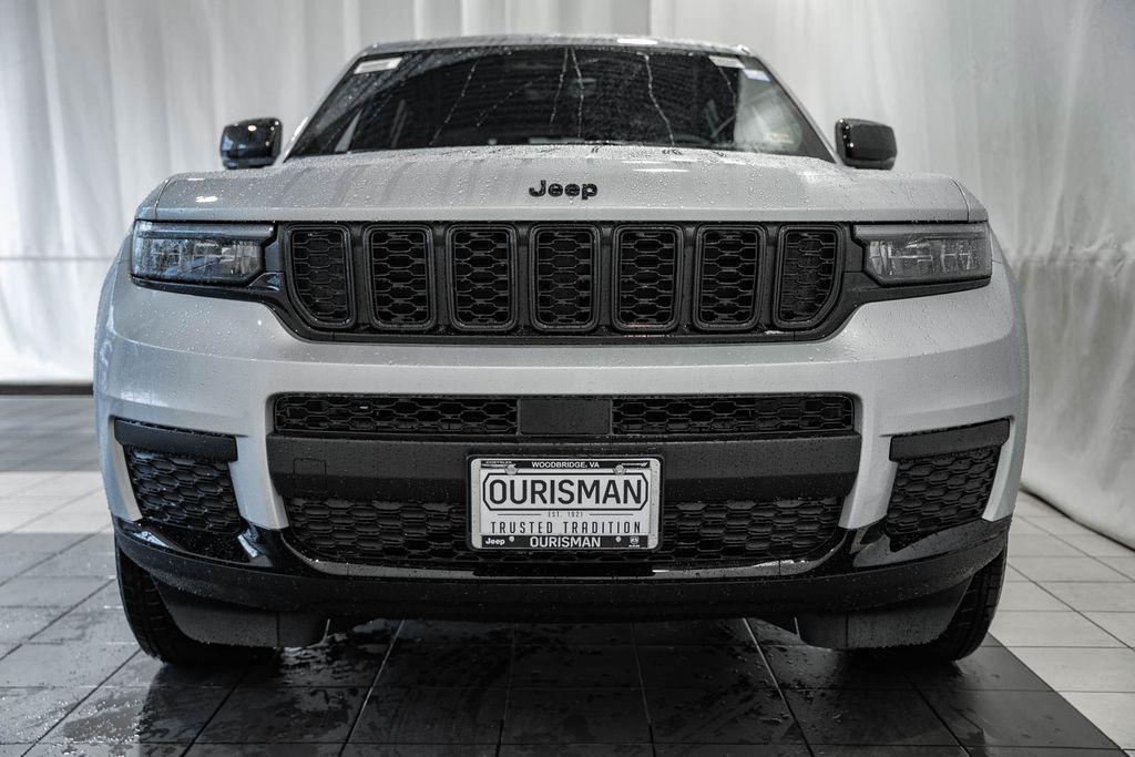 new 2025 Jeep Grand Cherokee L car, priced at $40,533