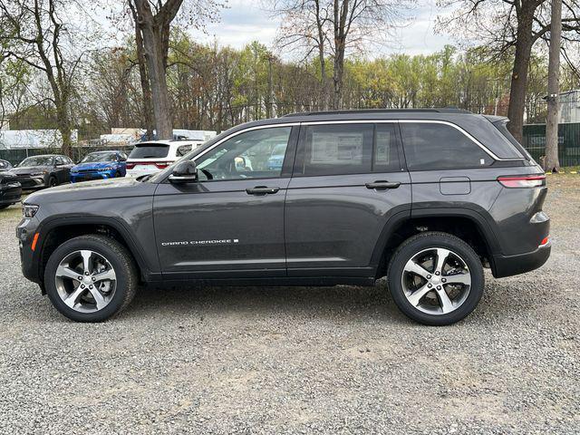 new 2024 Jeep Grand Cherokee car, priced at $44,360